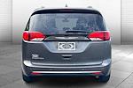 Used 2018 Chrysler Pacifica Touring L Minivan for sale #P17075 - photo 4
