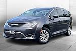 Used 2018 Chrysler Pacifica Touring L Minivan for sale #P17075 - photo 13