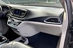 Used 2018 Chrysler Pacifica Touring L Minivan for sale #P17075 - photo 16