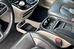 Used 2018 Chrysler Pacifica Touring L Minivan for sale #P17075 - photo 17
