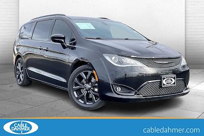 Used 2019 Chrysler Pacifica Touring L Plus Minivan for sale #P17159 - photo 1