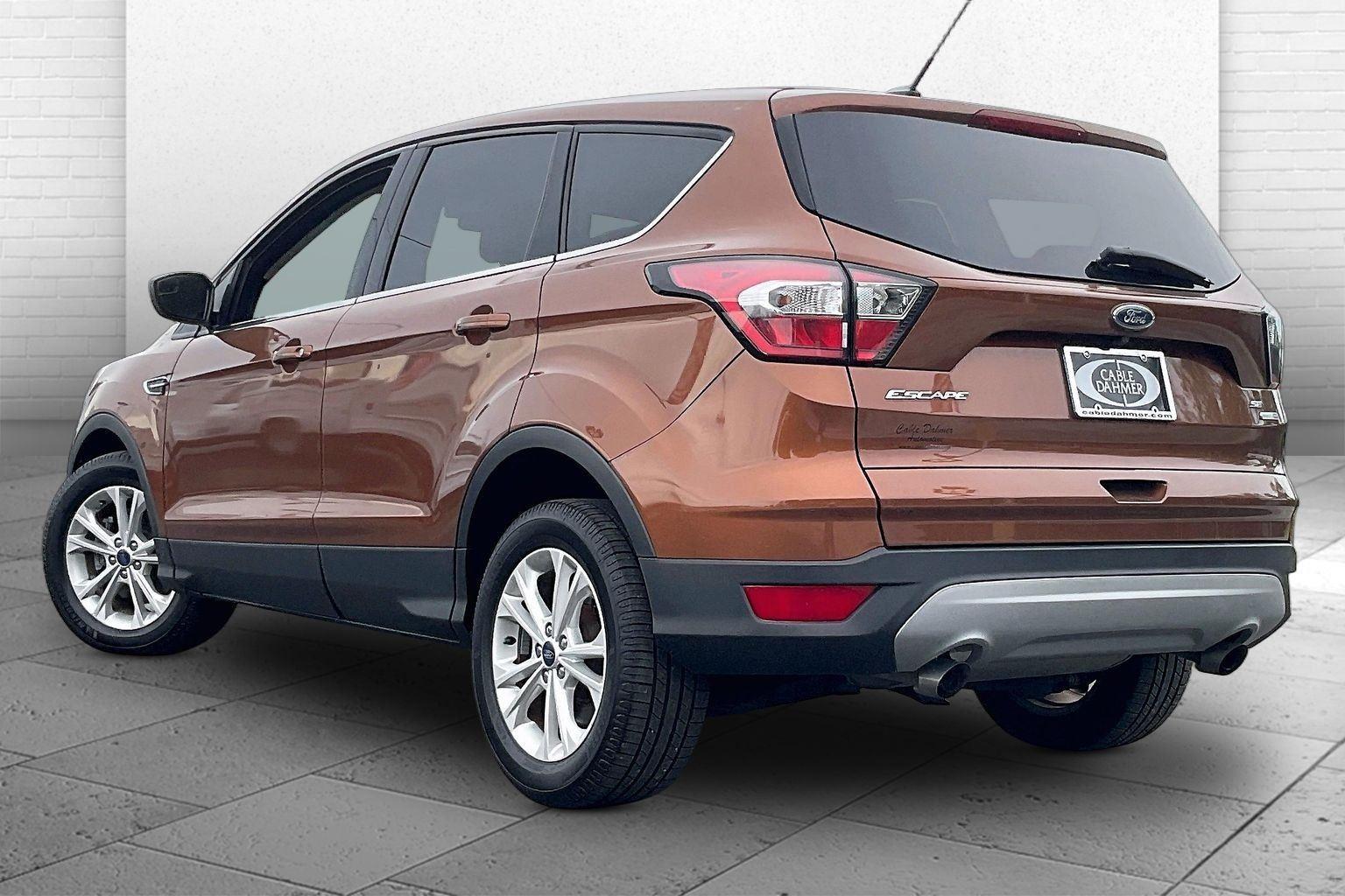 Used 2017 Ford Escape - photo 13
