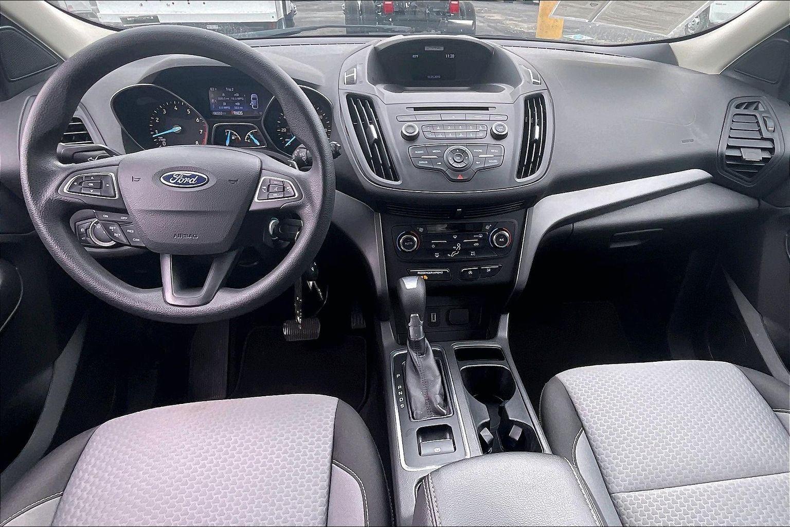 Used 2017 Ford Escape - photo 18