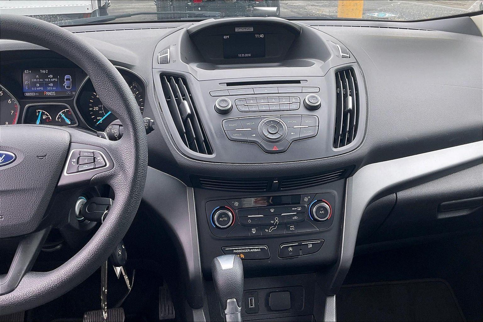 Used 2017 Ford Escape - photo 8