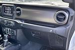 2020 Jeep Gladiator Crew Cab 4x4 Pickup for sale #T13268A - photo 17