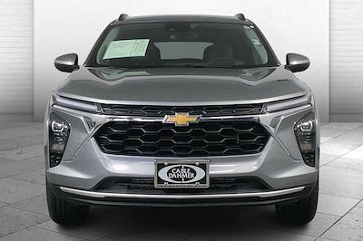 Used 2025 Chevrolet Trax LT for sale #X15274 - photo 2