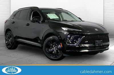 Used 2025 Buick Envision - photo 1