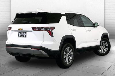 Used 2025 Chevrolet Equinox - photo 1