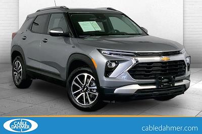 Used 2025 Chevrolet Trailblazer - photo 1