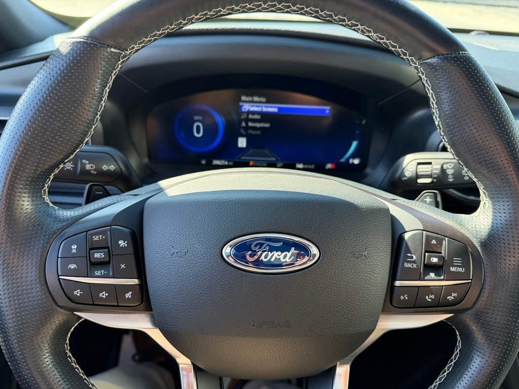 Used 2020 Ford Explorer - photo 11