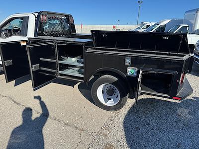 2023 Ford F-550 Regular Cab DRW 4x4 Flatbed Truck for sale #696413 - photo 2