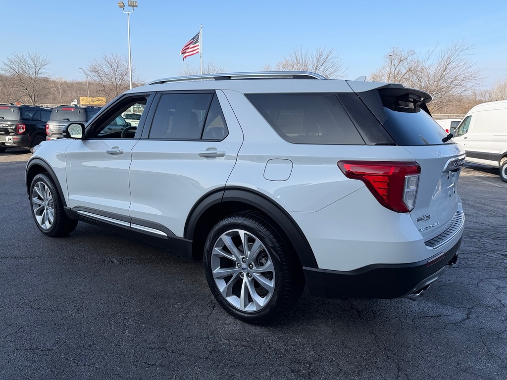 Used 2023 Ford Explorer - photo 8