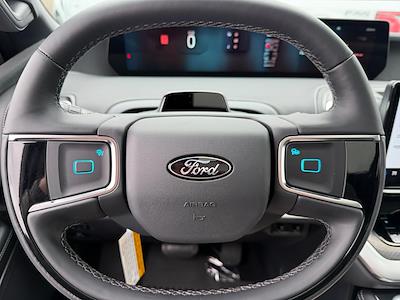 New 2025 Ford Expedition - photo 1