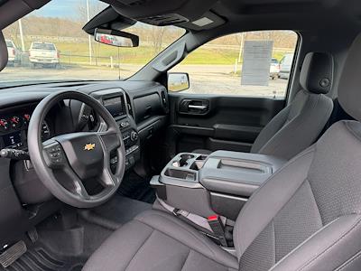 Used 2024 Chevrolet Silverado 1500 - photo 1