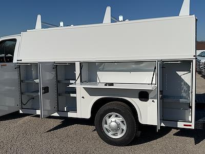 New 2026 Ford E-350 - photo 1