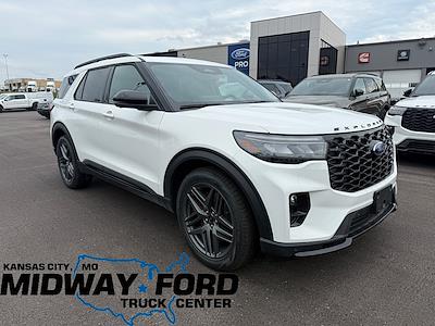 2026 Ford Explorer 4x4 SUV for sale #761839 - photo 1