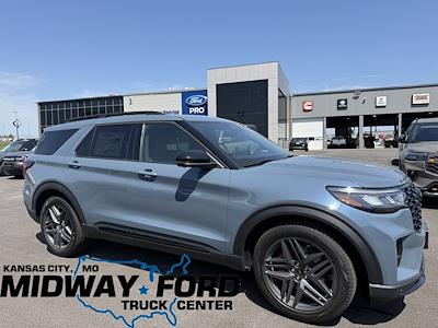 2026 Ford Explorer 4x4 SUV for sale #764665 - photo 1