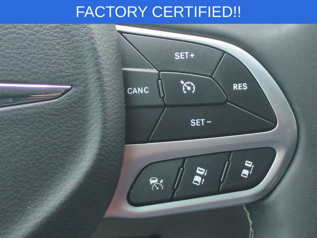 Used 2023 Chrysler Pacifica - photo 23