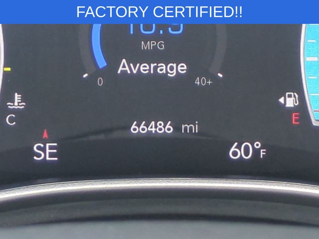 Used 2023 Chrysler Pacifica - photo 25
