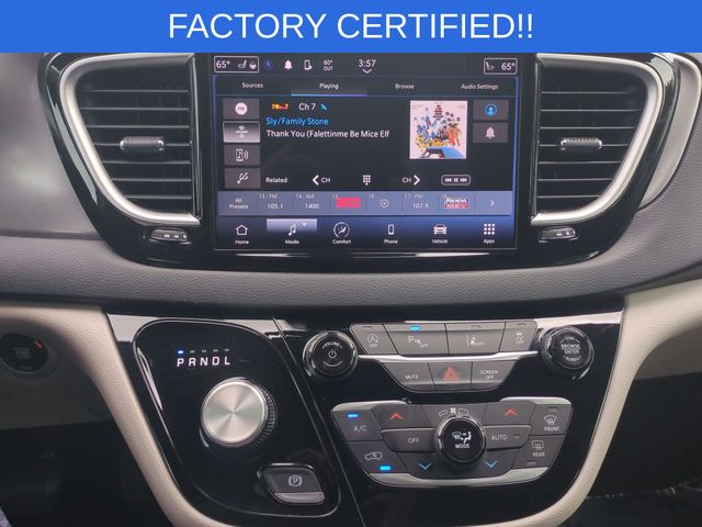Used 2023 Chrysler Pacifica - photo 26