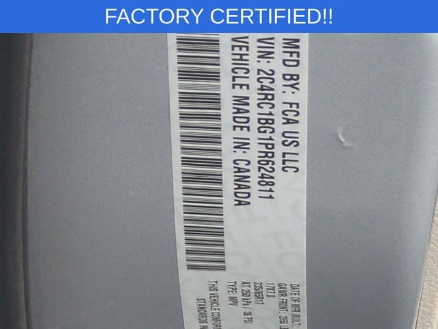 Used 2023 Chrysler Pacifica - photo 38