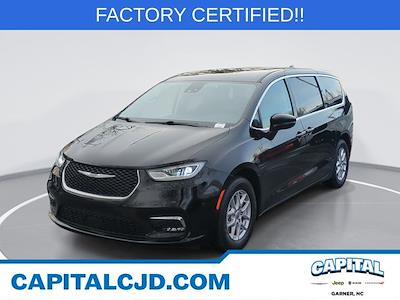 Used 2024 Chrysler Pacifica Touring L Minivan for sale #GPS12120 - photo 1