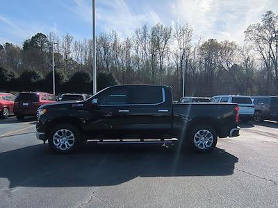 Used 2024 Chevrolet Silverado 1500 - photo 1