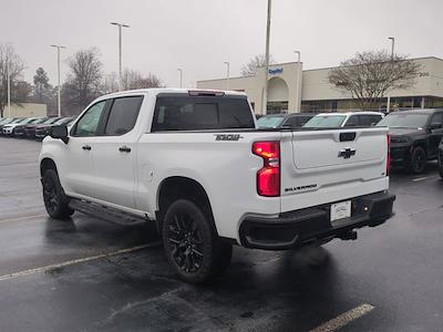 Used 2024 Chevrolet Silverado 1500 - photo 1