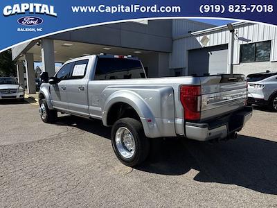 2022 Ford F-450 Crew Cab DRW 4WD Pickup for sale #2F7634A - photo 2