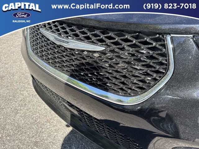 Used 2024 Chrysler Pacifica - photo 12