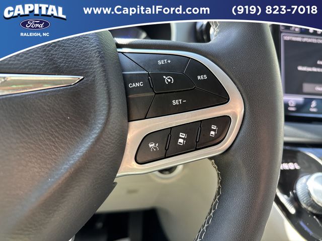 Used 2024 Chrysler Pacifica - photo 25
