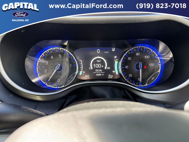 Used 2024 Chrysler Pacifica - photo 26