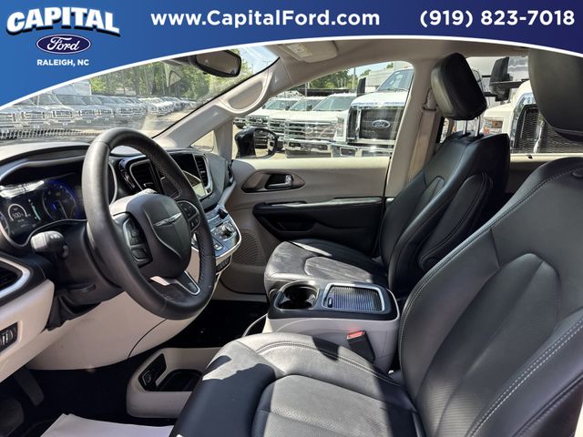 Used 2024 Chrysler Pacifica - photo 20