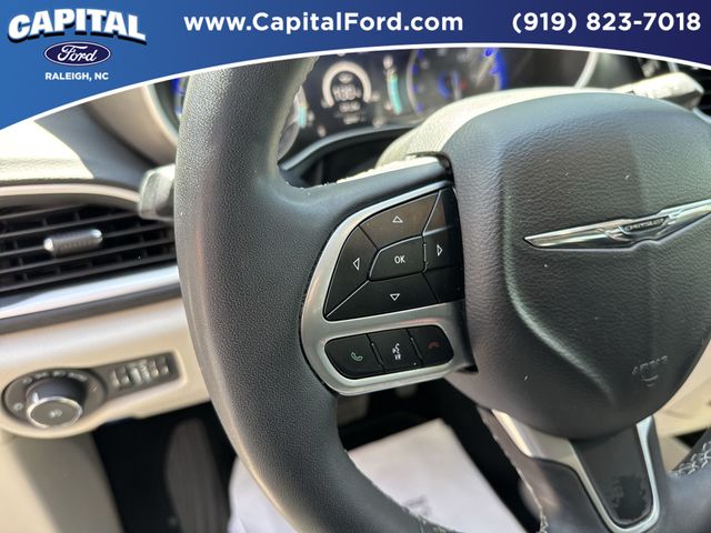 Used 2024 Chrysler Pacifica - photo 23