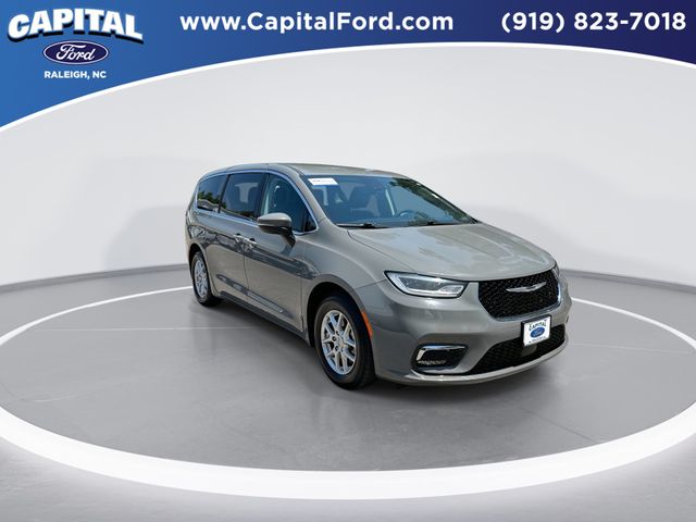 Used 2023 Chrysler Pacifica - photo 27