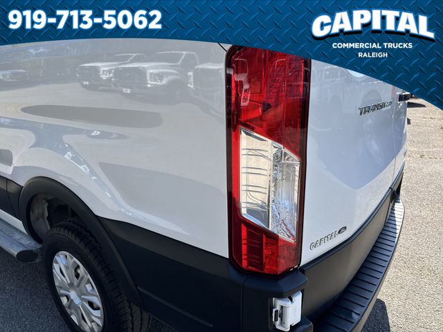 Used 2024 Ford Transit 250 - photo 5