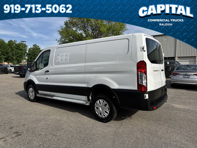 Used 2024 Ford Transit 250 - photo 5