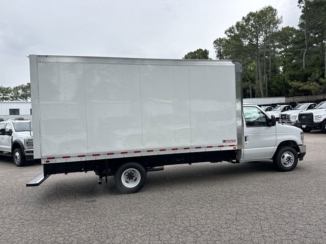 New 2027 Ford E-350 - photo 11