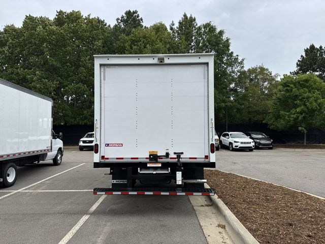 New 2027 Ford E-350 - photo 10