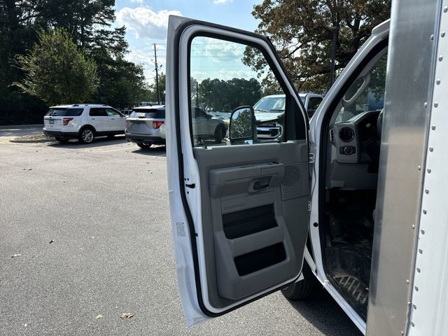 New 2024 Ford E-350 - photo 21