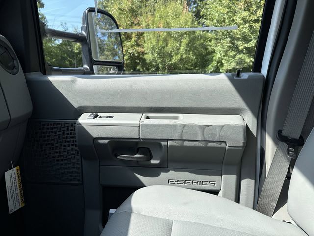 New 2024 Ford E-350 - photo 29