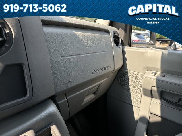 New 2025 Ford E-350 - photo 32