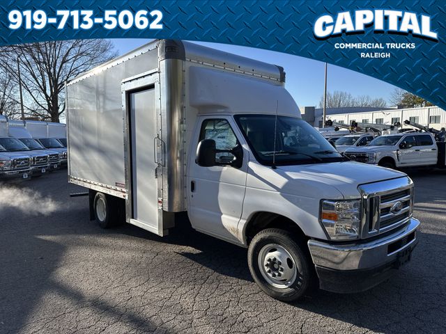 New 2025 Ford E-350 - photo 6