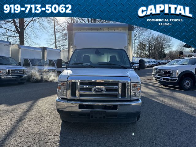 New 2025 Ford E-350 - photo 5