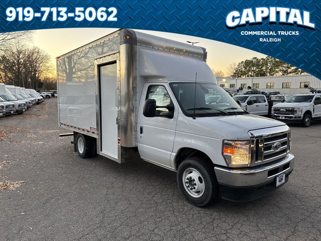 New 2025 Ford E-350 - photo 8
