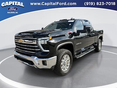 Used 2025 Chevrolet Silverado 2500 - photo 1