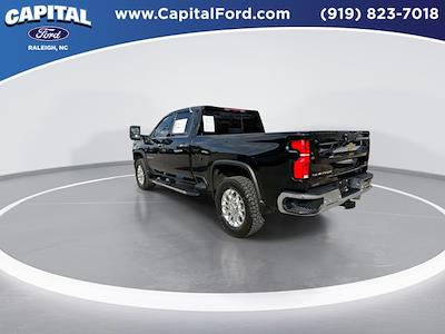 Used 2025 Chevrolet Silverado 2500 - photo 1