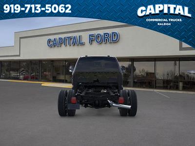 New 2025 Ford F-550 - photo 1