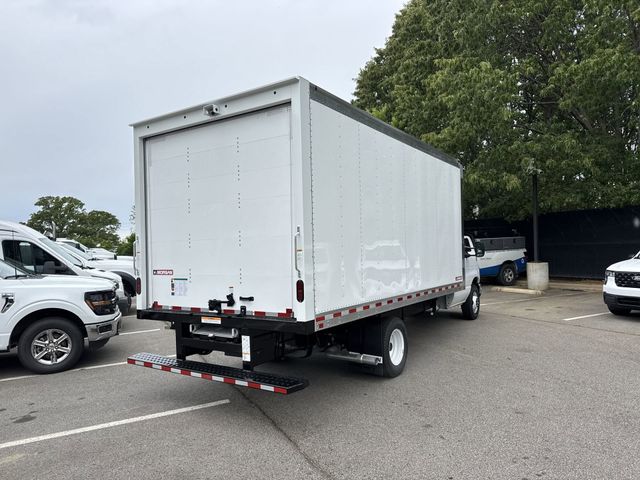New 2027 Ford E-350 - photo 11