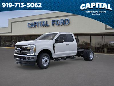 New 2026 Ford F-350 Super Cab Cab Chassis for sale #DM2F9457 - photo 1